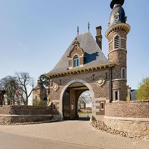 Poortgebouw Kasteel Borgharen Zonder Ontbijt !! U Huurt Alleen Het Poortgebouw !! Maastricht