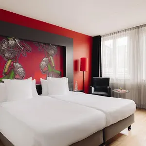 4* Отель Leonardo Boutique Center Former Designhotel